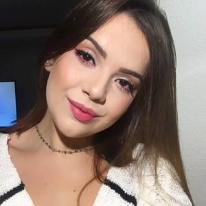 Meet your Posher, Bárbara